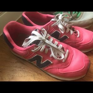 Women’s New Balance 574